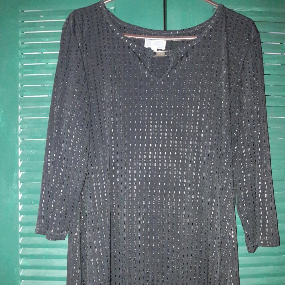 Black and golden details blouse